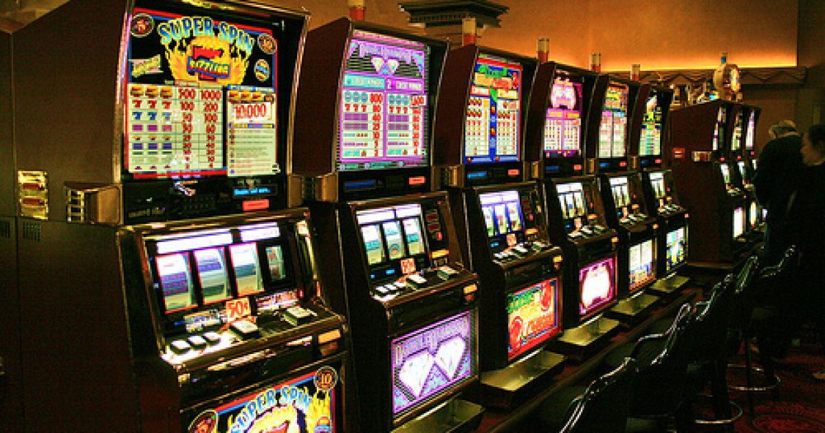 how are slot machines rgn programmed
